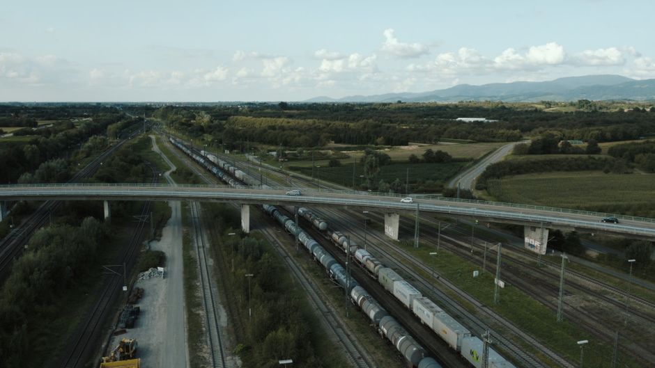 AI agents in logistics: route planning scheduling and exception handling