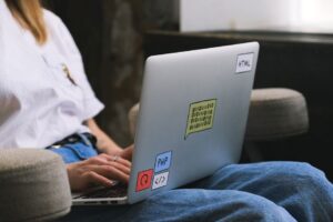 AI freelancing services you can offer and charge premium rates for