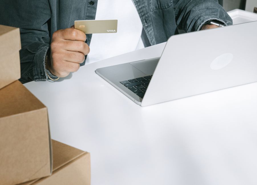 How AI agents are managing e-commerce stores end to end