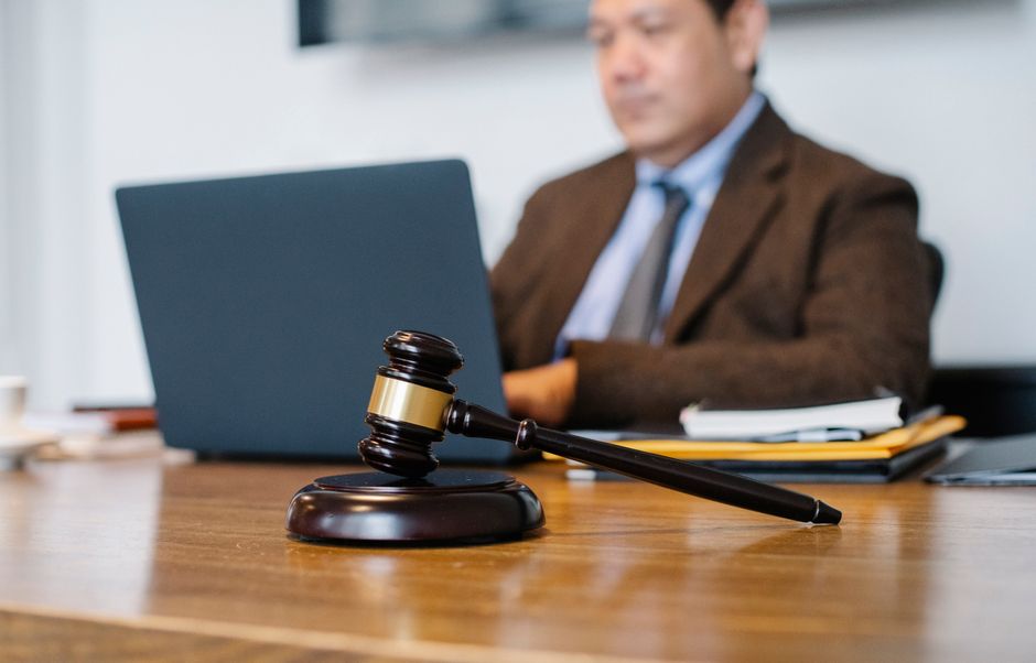 How law firms are using generative AI without breaking ethics rules