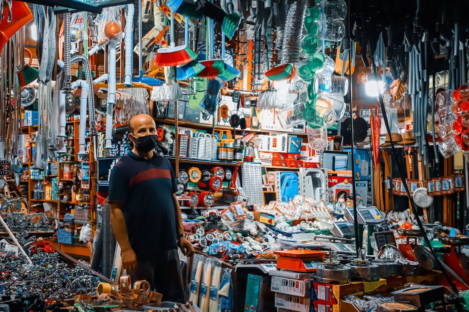 How to build and sell AI-powered tools and automations in 2026