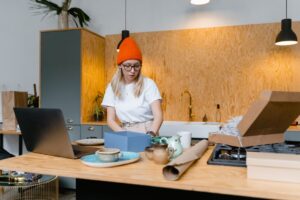 How to create and sell an online course from scratch in 2026