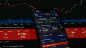 How to invest in index funds and build wealth automatically