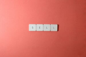 How to sell on Instagram and TikTok without a website or store
