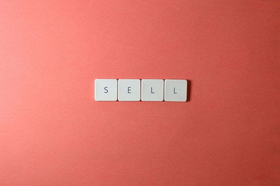 How to sell on Instagram and TikTok without a website or store