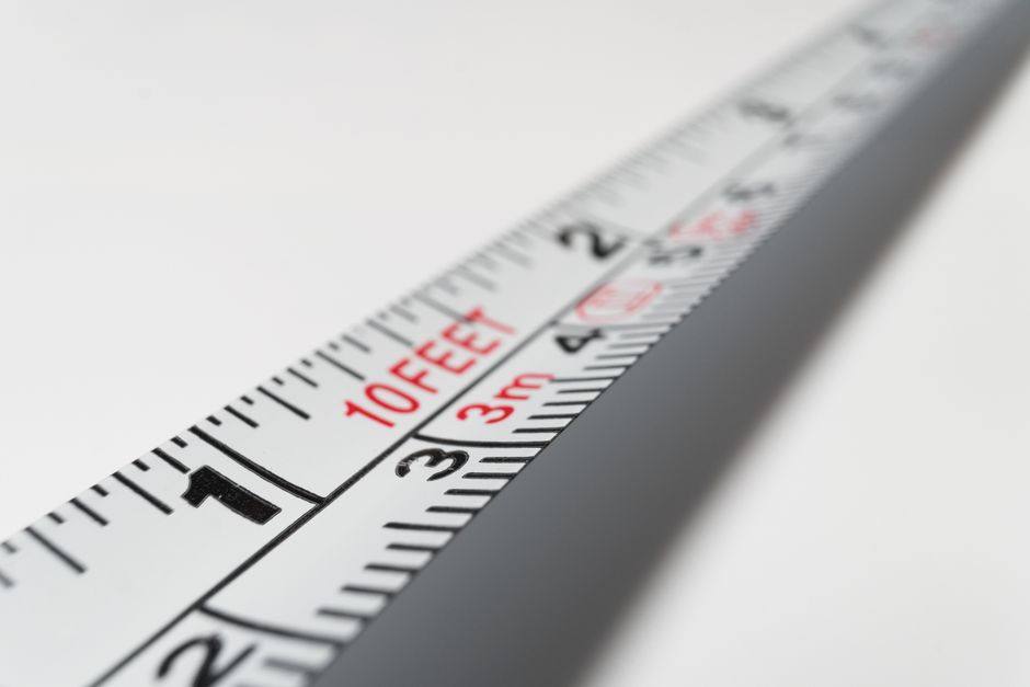 How to track conversions and measure ROI from paid ads