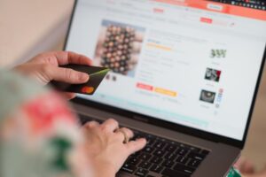 How to write product descriptions that actually convert browsers into buyers