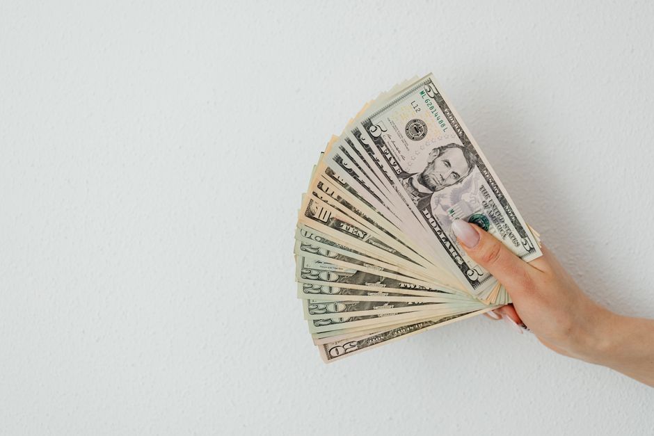 UGC creator income: how to make money making content for brands