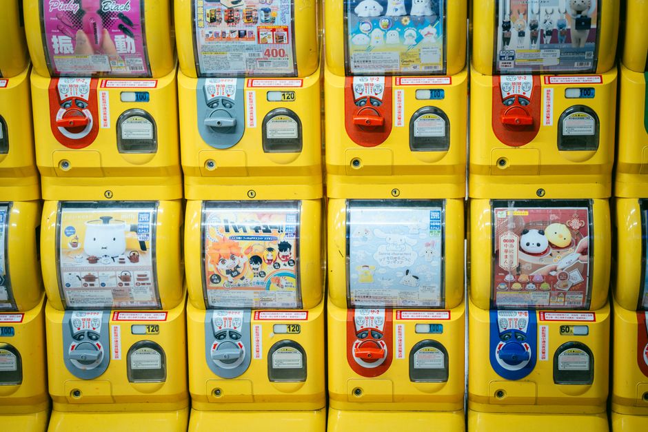 Vending machine business: a surprising passive income stream explained
