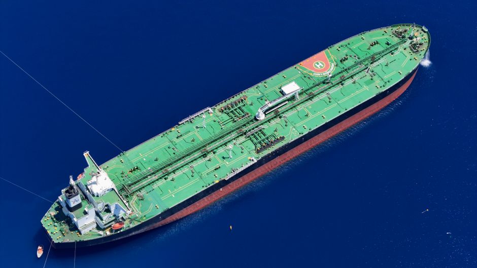 Crude oil trading explained: what moves oil prices in 2026