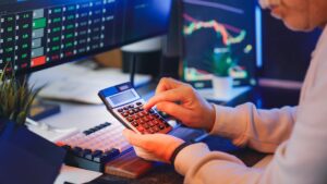 How leverage trading works in crypto and why it is risky