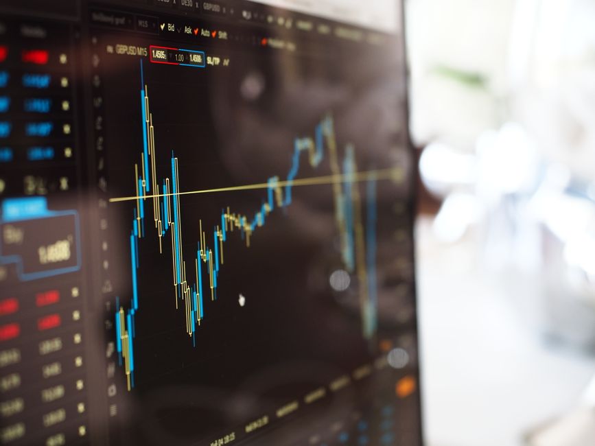 How to trade commodities without owning the physical product