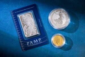 Silver vs gold: which precious metal is the better investment