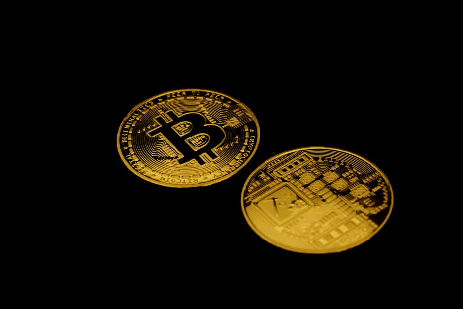 What is DeFi and how it lets you earn without a bank in 2026